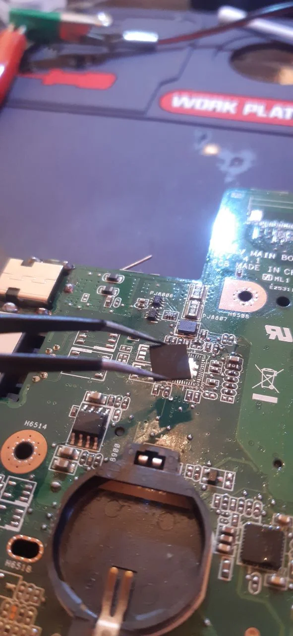 تعمیر مادربرد لپ تاپ در اردبیل